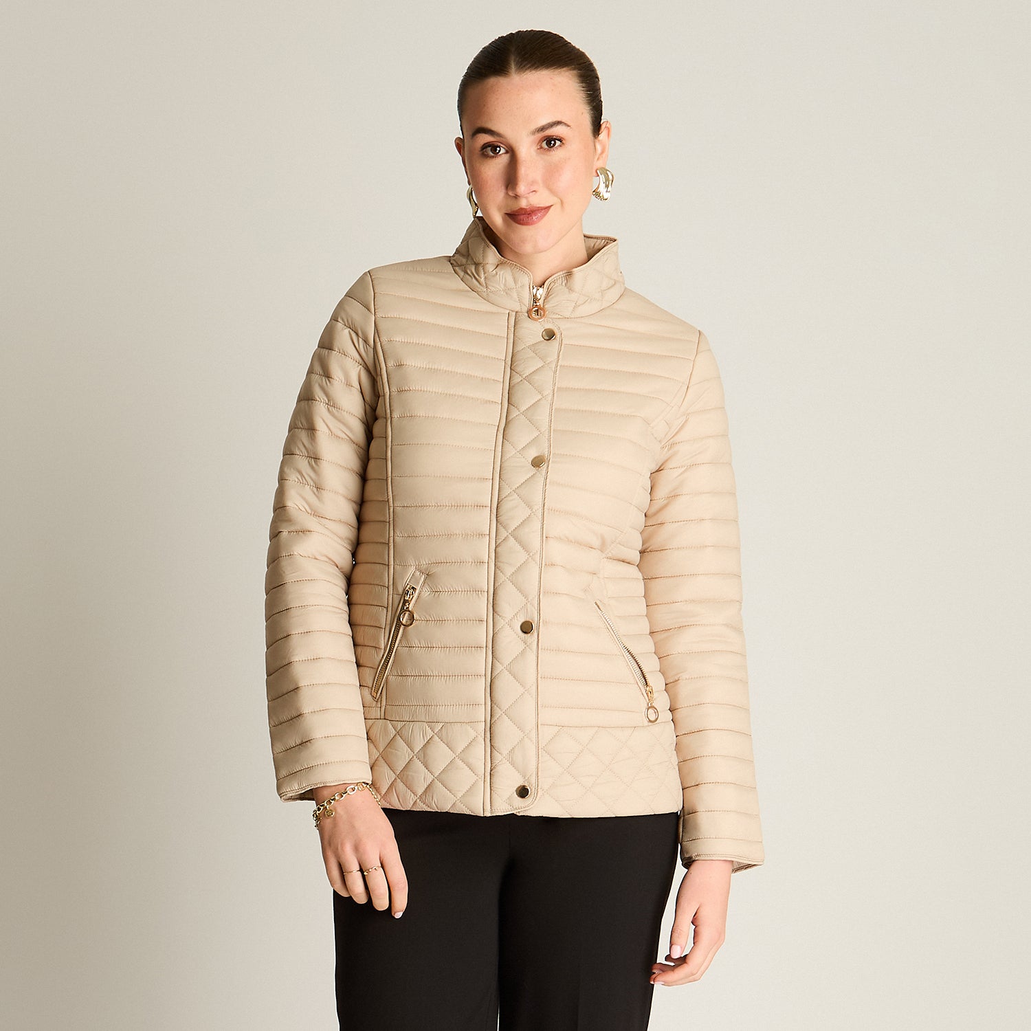 Parka Beige Manga Larga Elasticidad Nula Con Forro Calce Normal Tela Plano